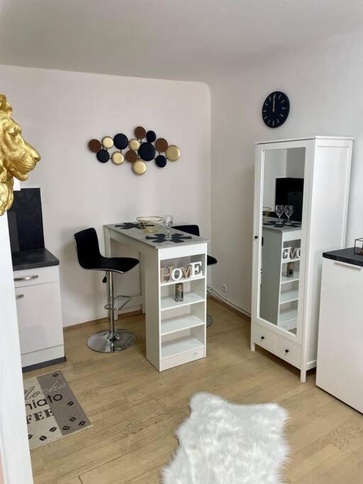 Milena Apartment Graz Exteriör bild